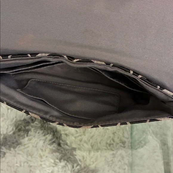 Coach Black and Tan Signature mini Bag - Picture 7 of 9